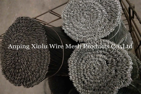 380mpa Bale Tie Wire Diâmetro 1.2-1.6mm Fácil de torcer Acessível Double Loop Binding Wire com Peso/bundle 2.22kg