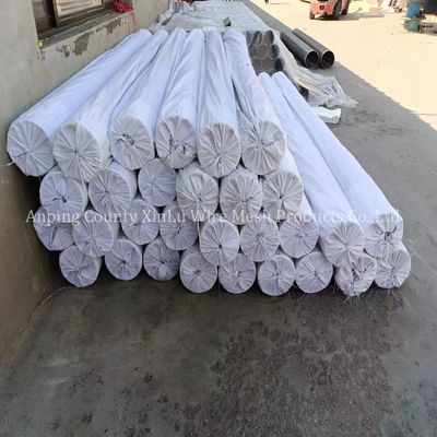 Tubo de cortina contínua de fenda de poço econômico com fio de perfil 63 93 118 - Diâmetros diversos