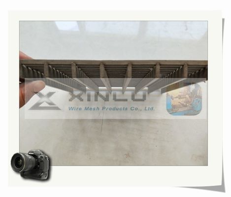 O painel da tela de fio da cunha do perfil soldou 1.2x2m de aço inoxidável 3x5mm