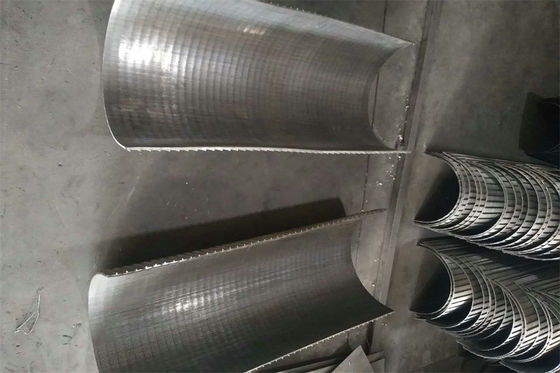 Entalhe do fio 0.6mm da cunha da tela da curvatura da peneira do filtro do arco para o equipamento das águas residuais