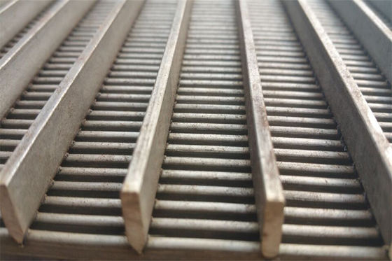 3 - o fio da cunha da espessura de 12mm que raspa a grade lisa almofada SS304L para a filtragem